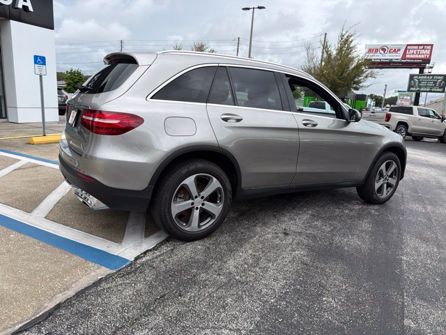Used 2019 Mercedes-Benz GLC 300 image 8