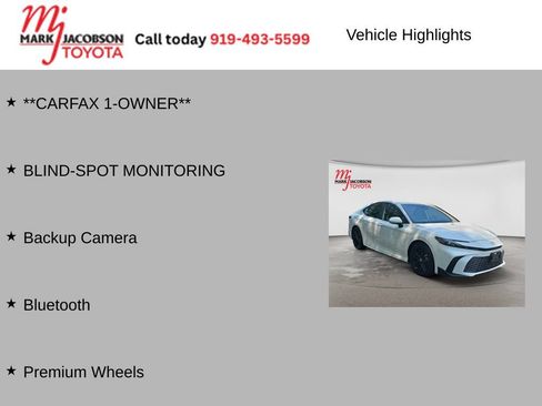 Used 2025 Toyota Camry SE FWD image 6