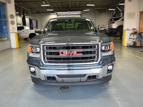Used 2014 GMC Sierra 1500 SLT w/ SLT Preferred Package AWD/4WD image 2
