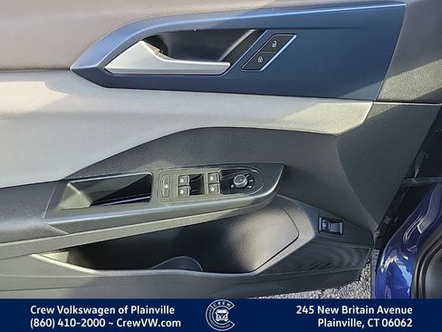 Certified 2022 Volkswagen Taos SE image 41