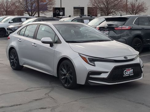 Used 2024 Toyota Corolla XSE image 1
