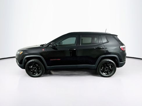Used 2024 Jeep Compass Trailhawk AWD/4WD image 4