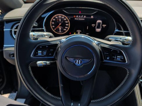 Used 2021 Bentley Flying Spur V8 AWD/4WD image 9