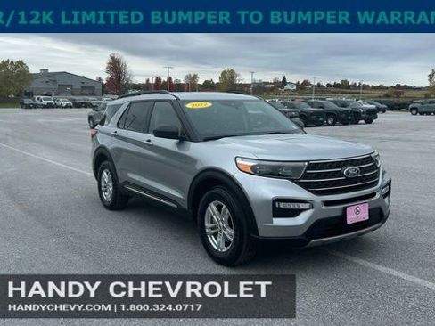 Used 2022 Ford Explorer XLT w/ Equipment Group 202A image 1