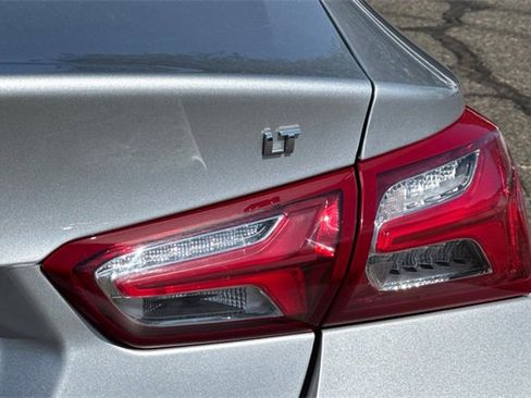Used 2022 Chevrolet Malibu LT image 50