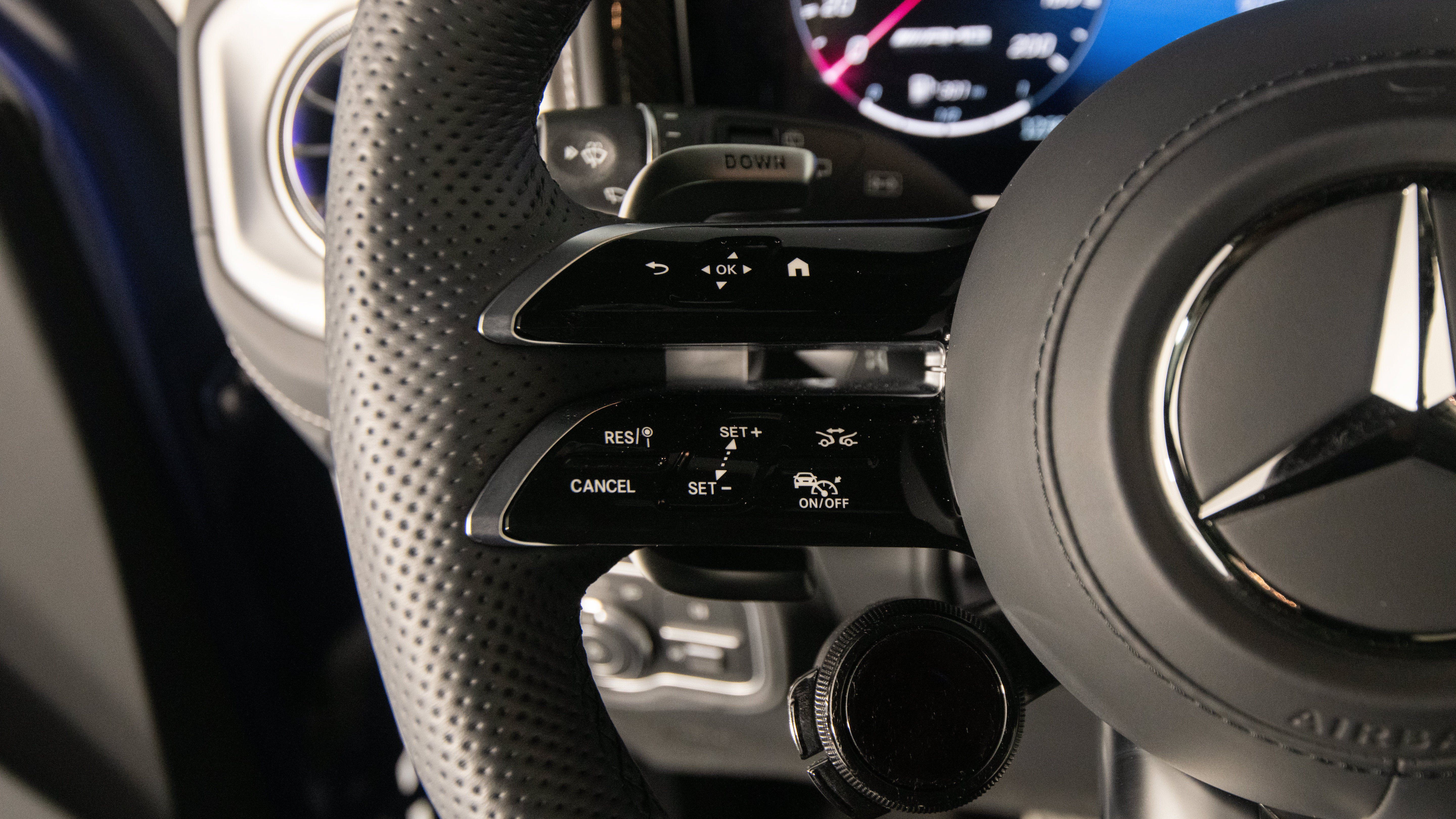Used 2025 Mercedes-Benz G 63 AMG 4MATIC image 27