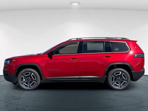 New 2026 Jeep Cherokee Laredo image 9