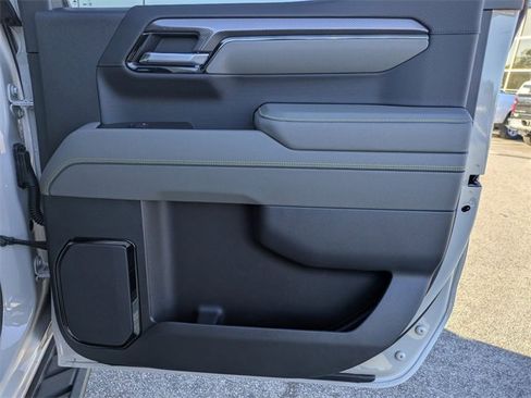 New 2026 Chevrolet Silverado 1500 ZR2 image 34