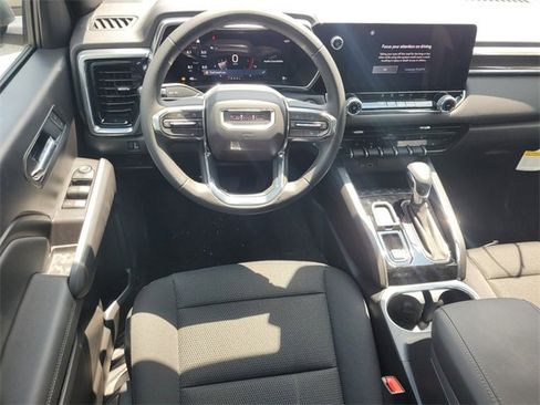 New 2026 GMC Canyon Elevation image 6