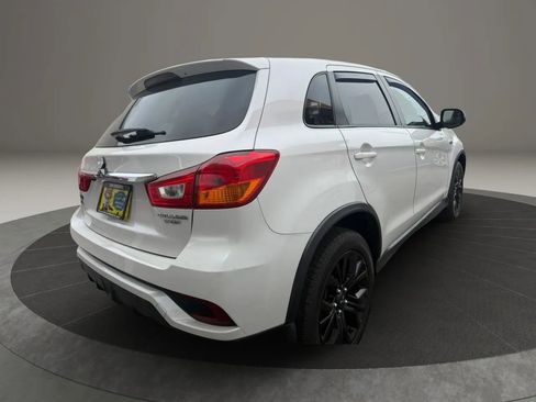 Used 2018 Mitsubishi Outlander Sport ES image 8