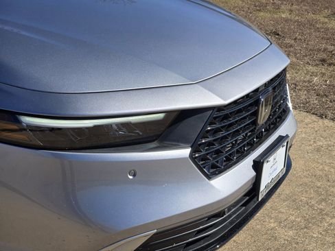 Certified 2023 Honda Accord Touring image 12