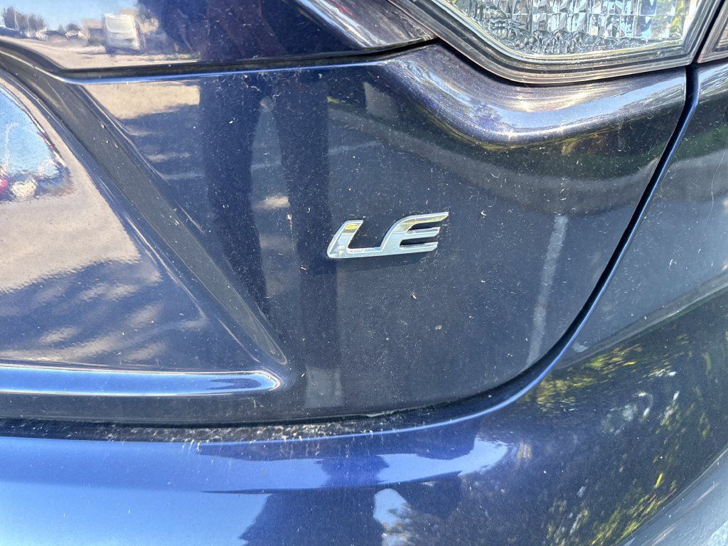 Used 2024 Toyota Corolla LE FWD image 9