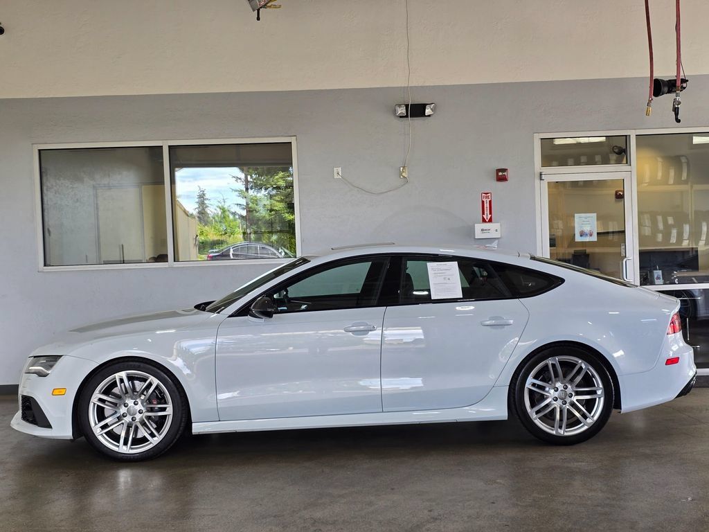 Used 2015 Audi RS 7 Prestige w/ Carbon-Optic Package AWD/4WD image 7