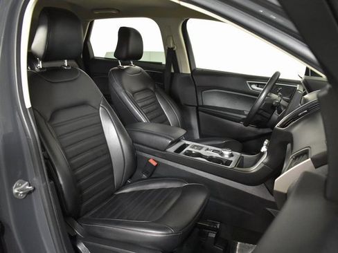 Used 2021 Ford Edge SEL image 31