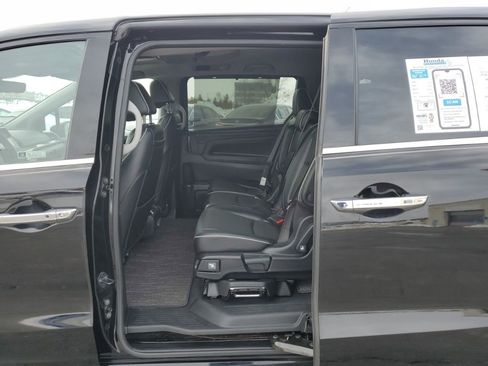 Used 2023 Honda Odyssey Elite image 35