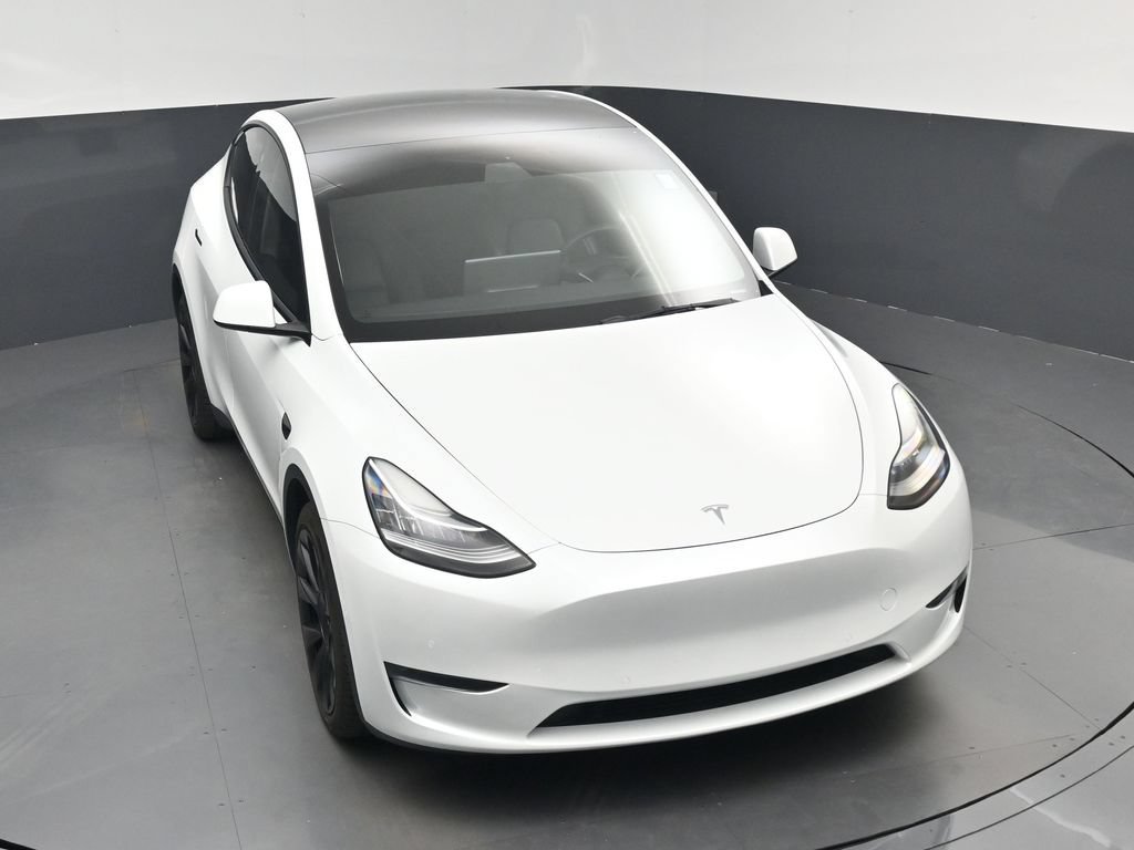 Used 2022 Tesla Model Y Long Range AWD/4WD image 26