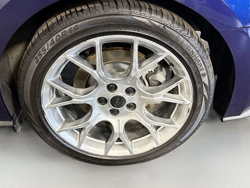 Used 2018 Ford Mustang Coupe w/ Ecoboost Performance Package image 31