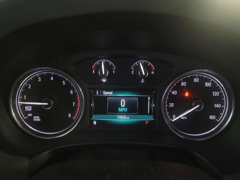Used 2018 Buick Enclave Premium w/ LPO, Luxury Package FWD image 23