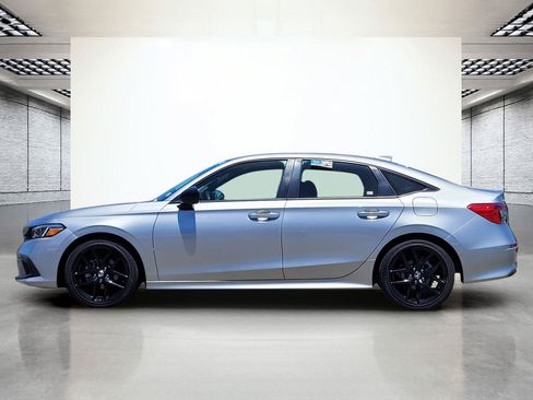 Used 2023 Honda Civic Sport image 9