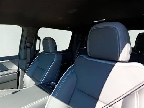 New 2026 GMC Sierra EV Elevation image 10