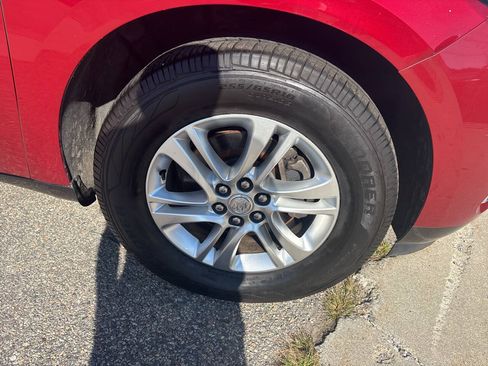 Used 2019 Buick Enclave Essence AWD/4WD image 46