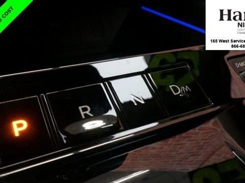 Certified 2025 Nissan Murano SL image 18