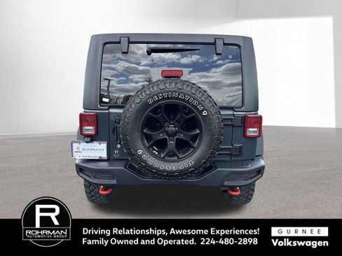 Used 2016 Jeep Wrangler Unlimited Rubicon AWD/4WD image 8