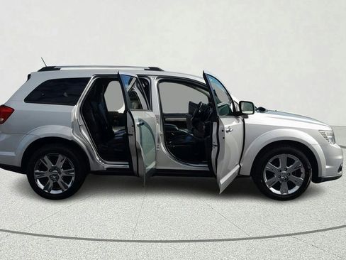 Used 2012 Dodge Journey Crew w/ Flexible Seating Group image 14