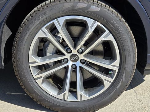 New 2026 Audi Q7 2.0T Premium AWD/4WD image 16