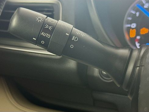 Used 2020 Subaru Ascent Limited w/ Technology Package image 12