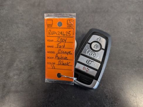 Certified 2024 Ford Escape Active AWD/4WD image 37
