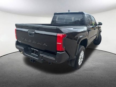 Used 2024 Toyota Tacoma SR image 13