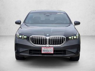 Certified 2025 BMW 530i video 2