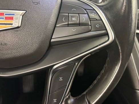 Used 2019 Cadillac XT5 Premium Luxury FWD image 25