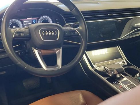 Used 2020 Audi Q7 3.0T Premium Plus w/ Premium Plus Package AWD/4WD image 7