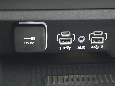 New 2026 Jeep Grand Wagoneer Summit image 15