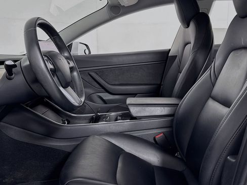 Used 2018 Tesla Model 3 Long Range RWD image 10