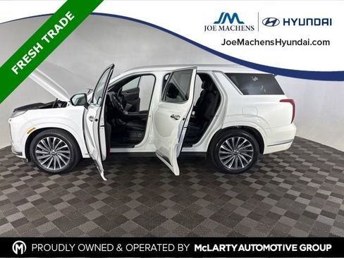 Used 2024 Hyundai Palisade Calligraphy AWD/4WD image 11