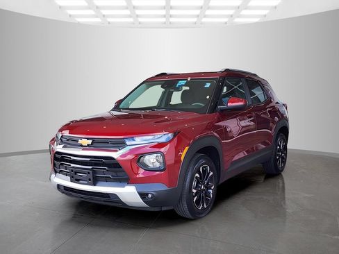 Used 2023 Chevrolet TrailBlazer LT w/ Convenience Package AWD/4WD image 9