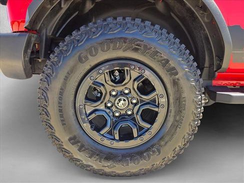 Used 2022 Ford Bronco Wildtrak AWD/4WD image 23