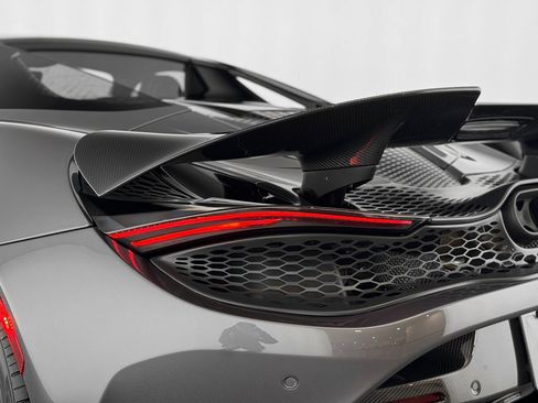 New 2026 McLaren 750S Spider image 39