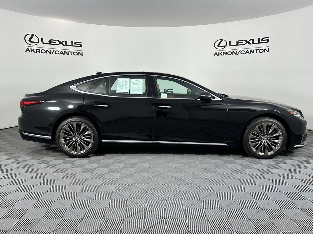 Used 2022 Lexus LS 500 AWD image 7