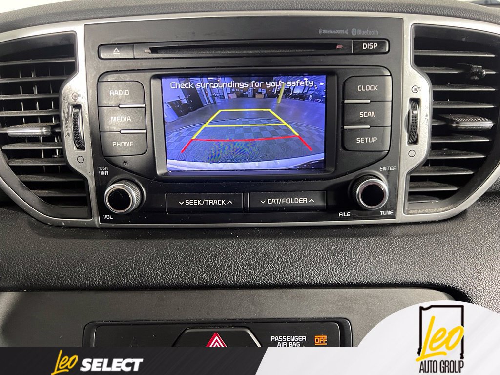 Used 2019 Kia Sportage LX FWD image 11