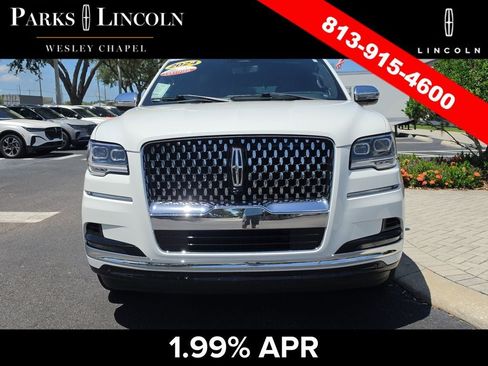 Certified 2024 Lincoln Navigator Black Label AWD/4WD image 2