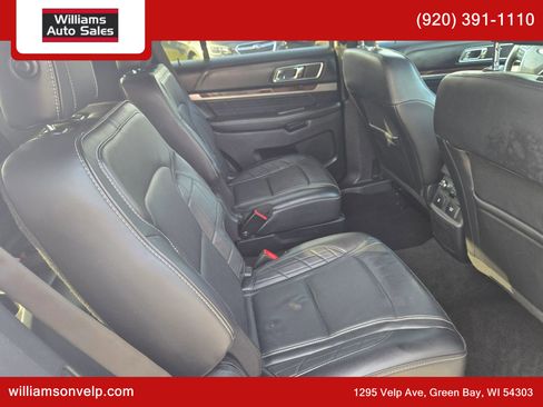 Used 2019 Ford Explorer Platinum image 20