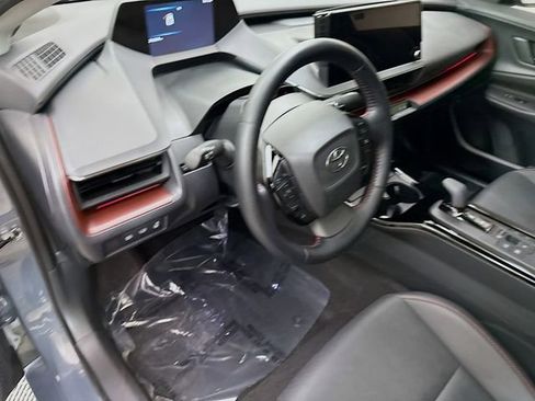 Used 2024 Toyota Prius Prime Premium w/ Advanced Technology Package image 9