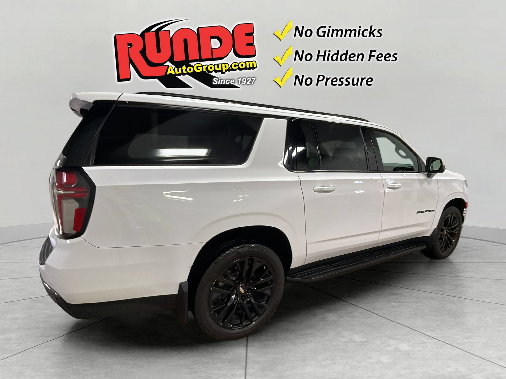 Used 2021 Chevrolet Suburban RST w/ Luxury Package AWD/4WD image 6