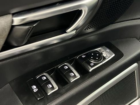 Used 2022 Kia Telluride EX w/ EX Premium Package image 24