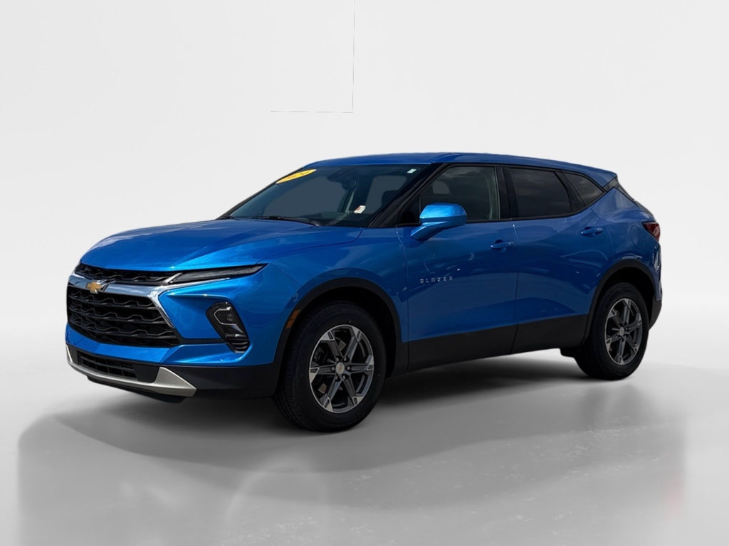Used 2024 Chevrolet Blazer LT AWD/4WD image 9