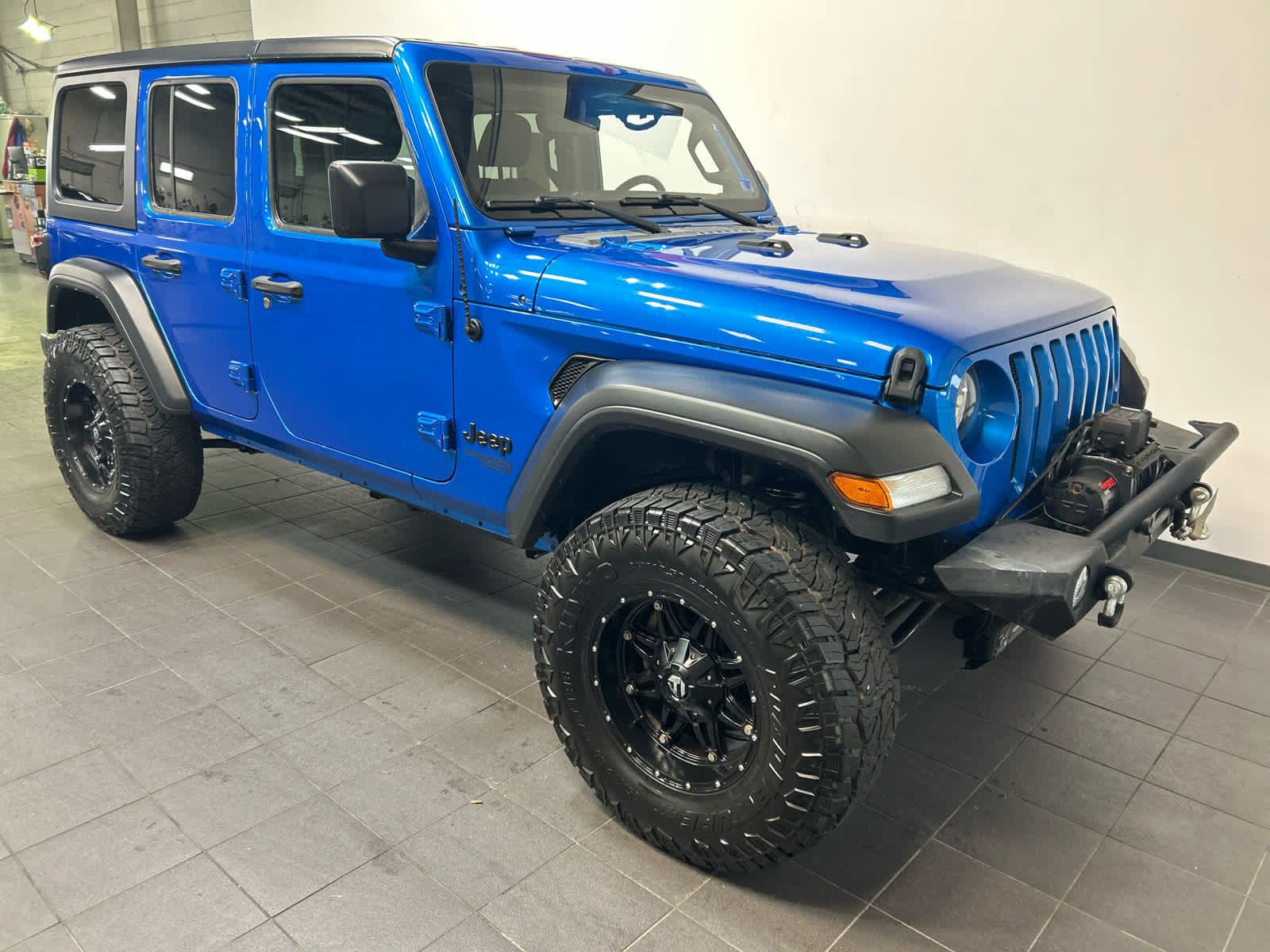 Used 2021 Jeep Wrangler Unlimited Sport AWD/4WD image 2